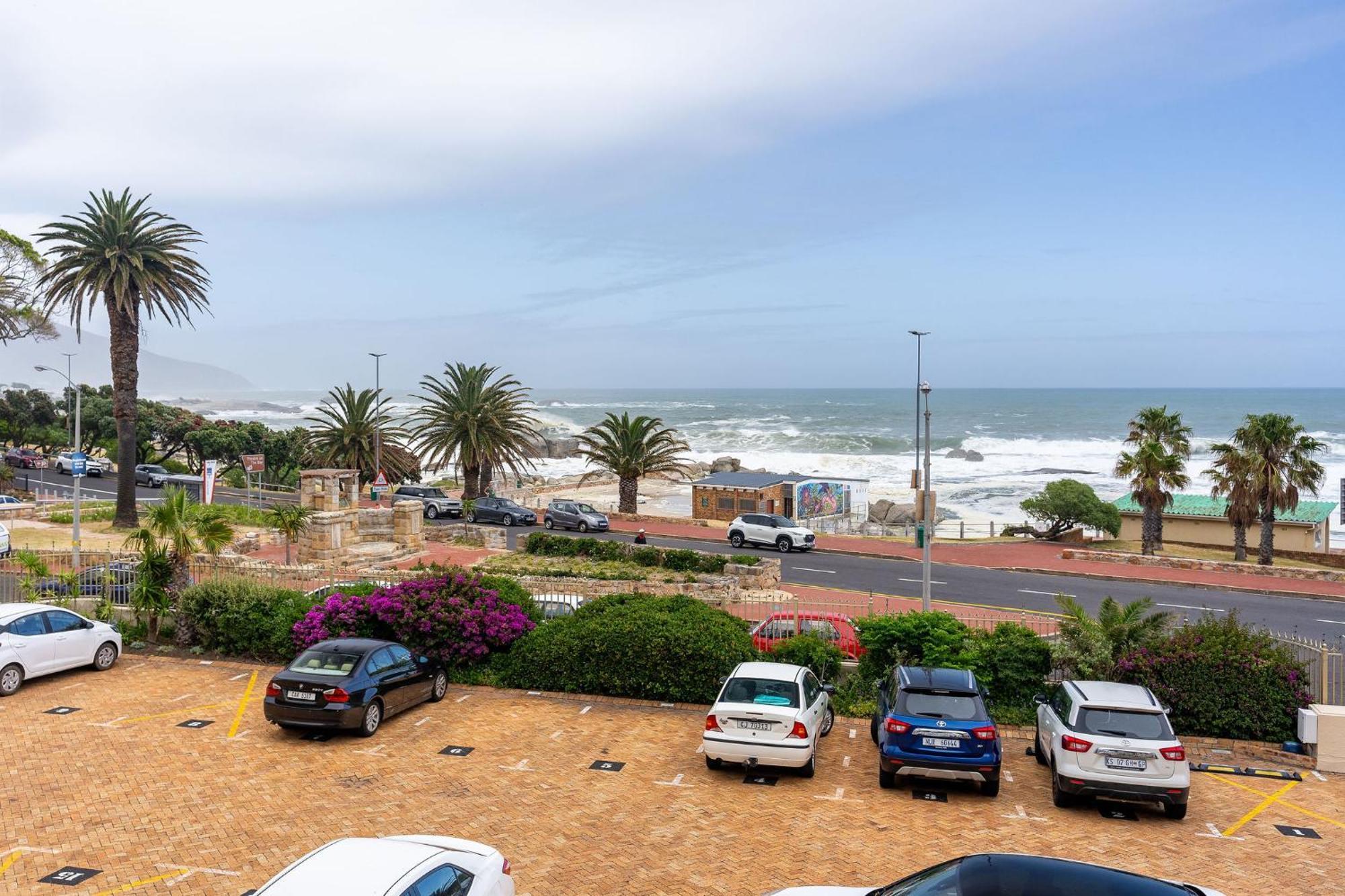Tidal Pool Apartments - Camps Bay Kapstadt Exterior foto