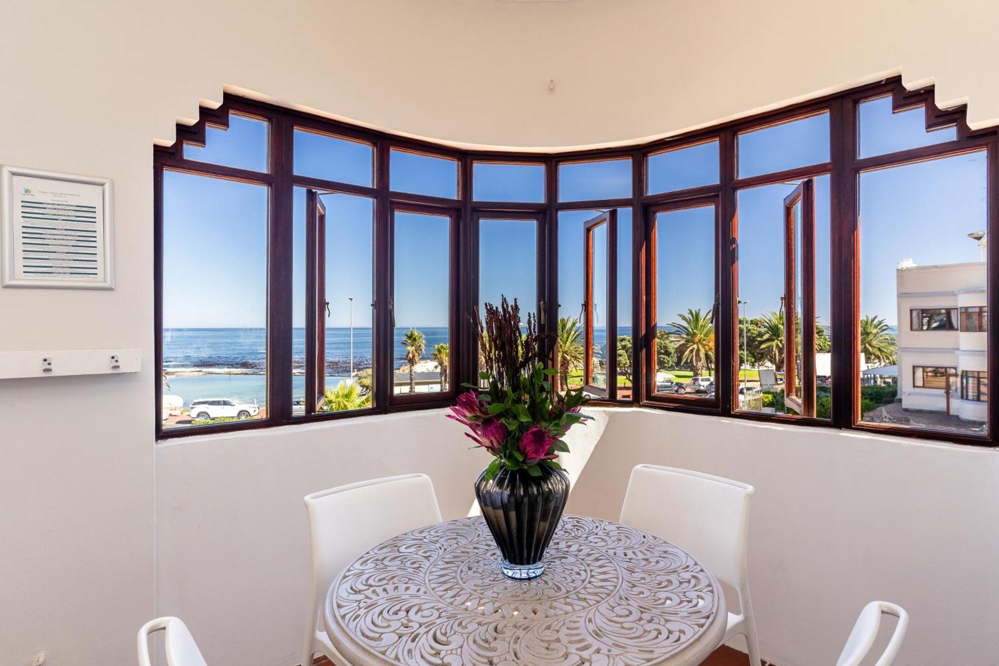 Tidal Pool Apartments - Camps Bay Kapstadt Exterior foto